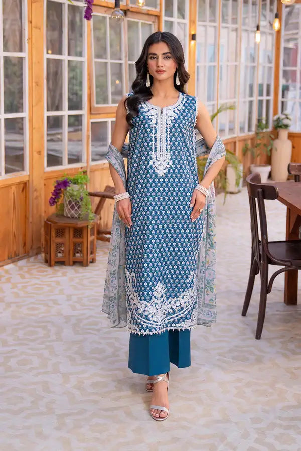 embroidered lawn suit with net dupatta