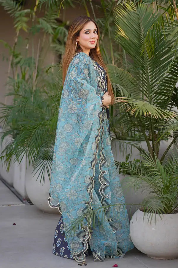 3 Pc Lawn Suit (Organza Dupatta)GF