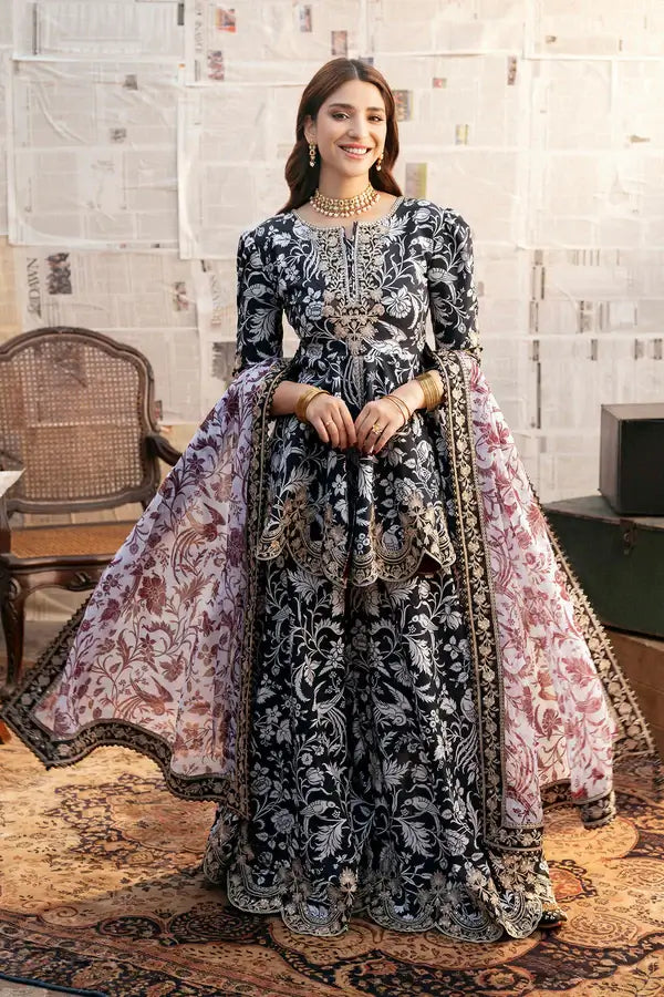 women clothing brands Embroidered - 3 Pc Lawn Suit (Organza Dupatta)