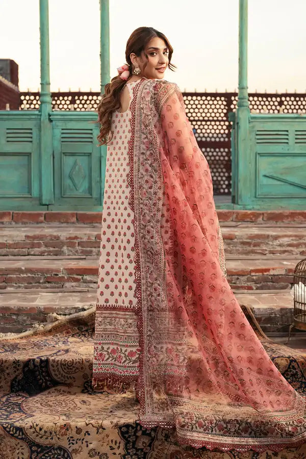 women clothing brands Embroidered - 3 Pc Lawn Suit (Organza Dupatta)