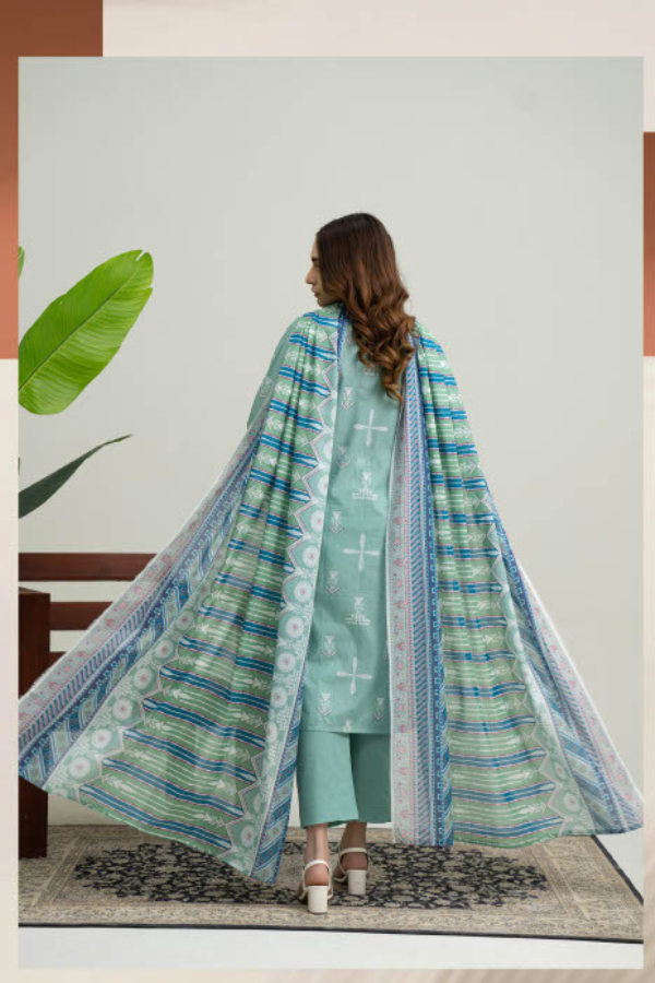 Edenrobe latest lawn dress design GF108 Gul Fatima