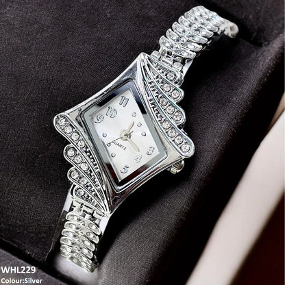 GULFATIMA STYLISH WATCH
