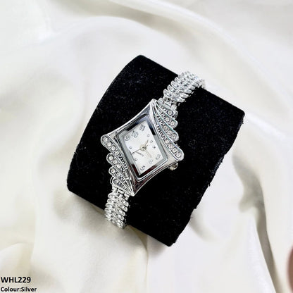 GULFATIMA STYLISH WATCH